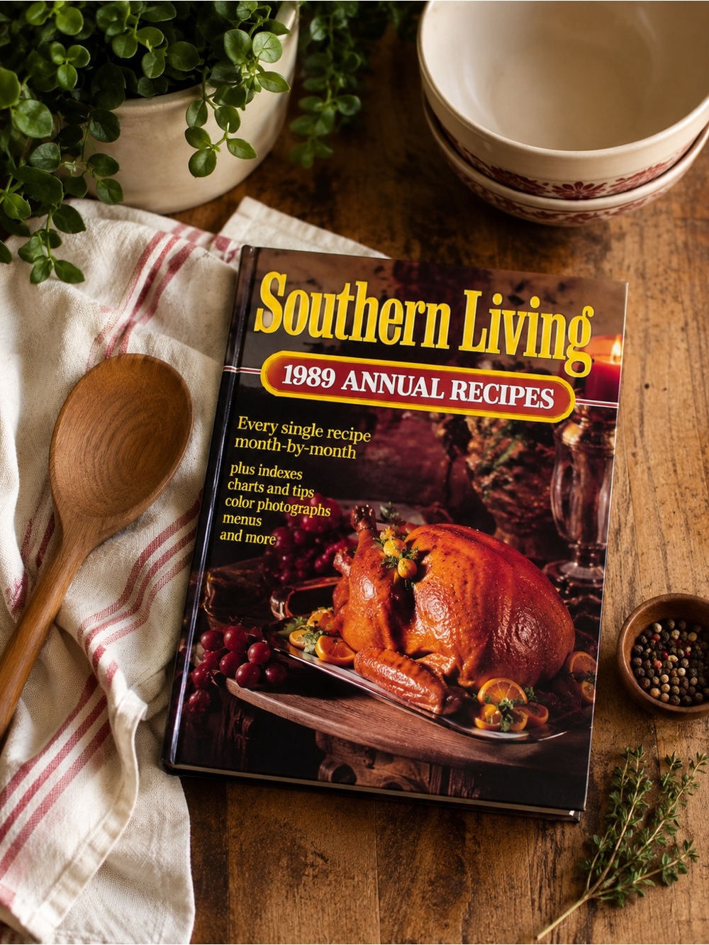 Southern Living 1989 Annual Recipes Hardcover Cookbook | Vintage Collectible
